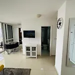 Luxury Cityzen Апартаменты