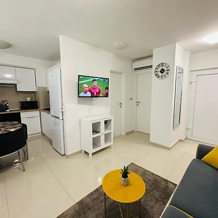 Luxury Cityzen Apartman *